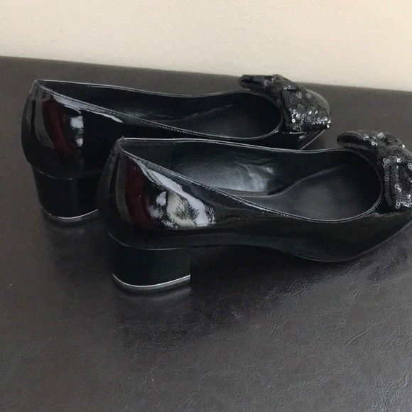 Black Patent Leather Pumps - Picture 7 of 7